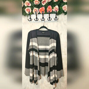 Artex *Rare* Zip-Cape-Back Knit Open-Front Cardigan